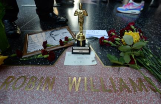 Illustration for article titled Robin Williams, Who Battled Drugs and Depression, Dies at 63